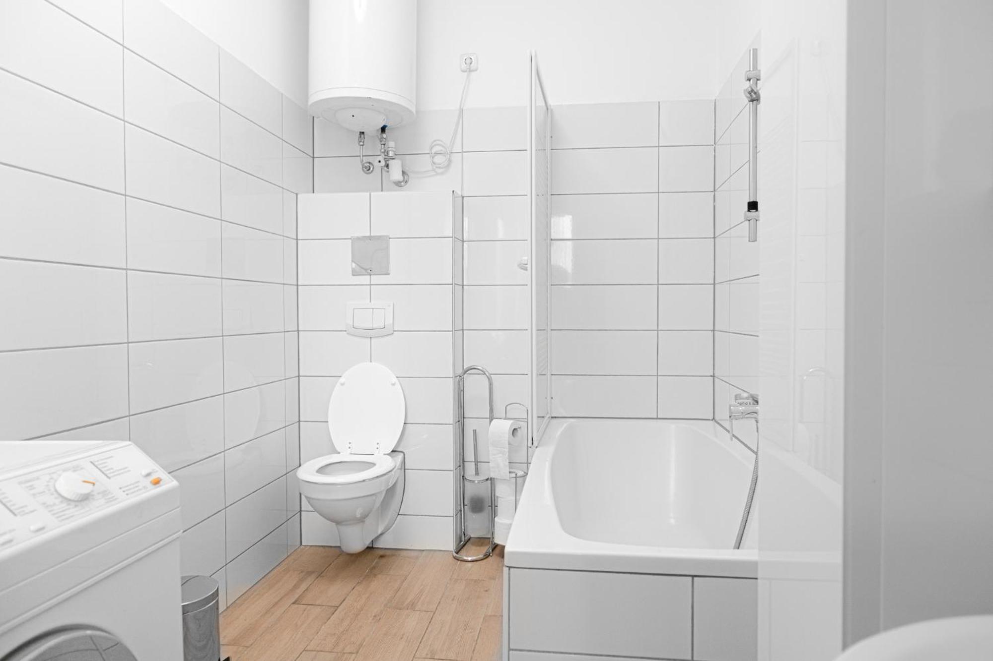 Relaxing 2-Bed Apartment For Extended Visits Wina Bagian luar foto